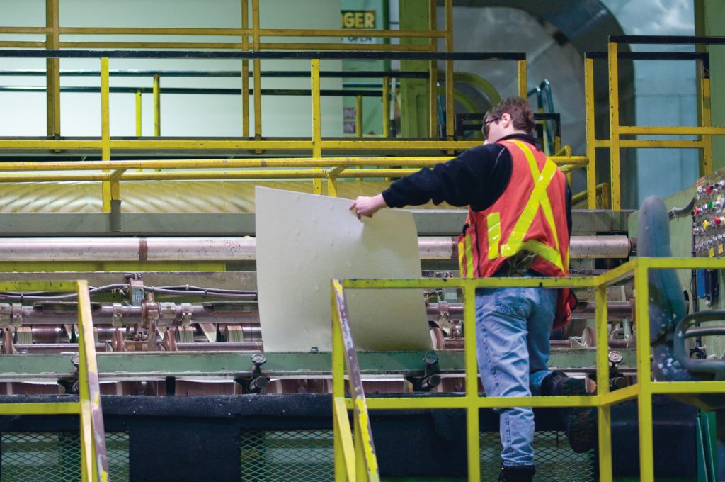 Paper Excellence проводит оптимизацию на заводе в Канаде
