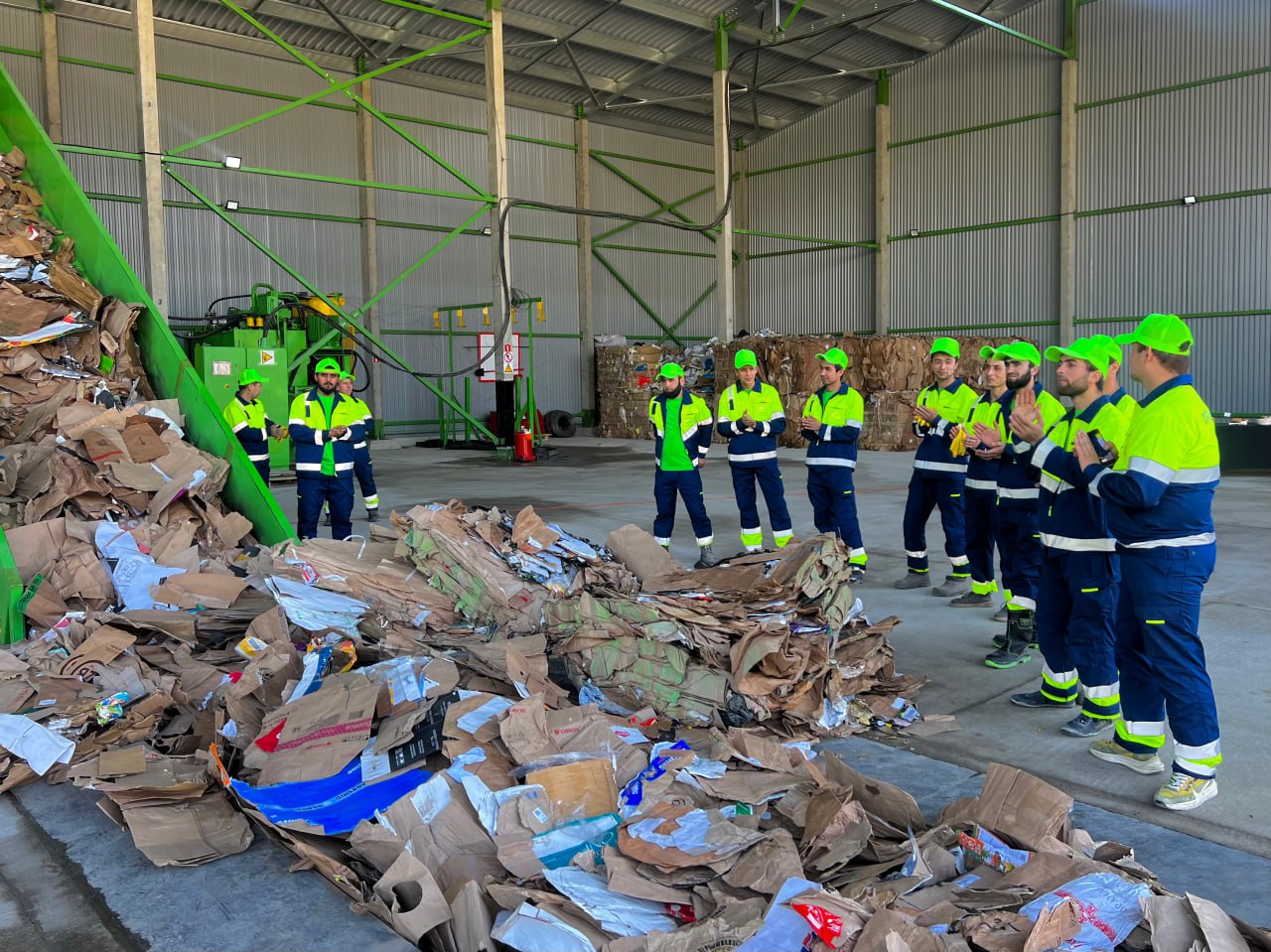 В Москве запустили новую площадку для заготовки макулатуры