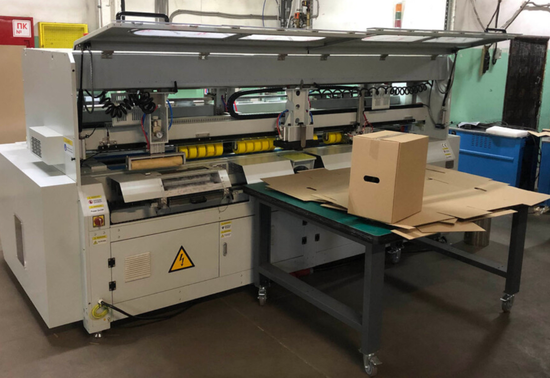В компании «Гофромир» установлена первая в России цифровая машина AOPACK нового поколения  