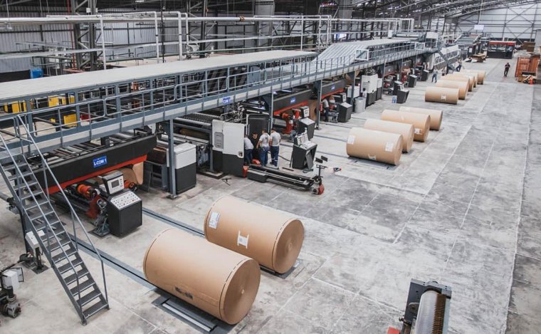 Компания Smurfit Westrock приобрела компанию по производству гофрированной упаковки Cartomanabi в Эквадоре