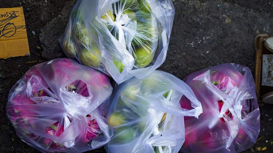 В магазинах Новой Зеландии запретили пластиковые пакеты 