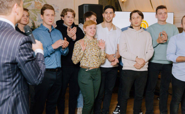 Стереотипы против реалий: что на самом деле важно молодым специалистам на заводе 