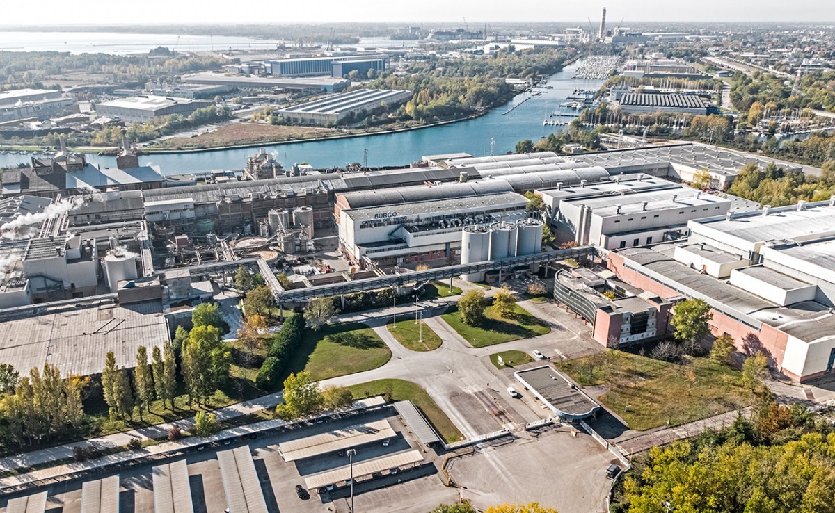 Mondi планирует инвестировать около 200 млн евро в реконструкцию завода в Италии
