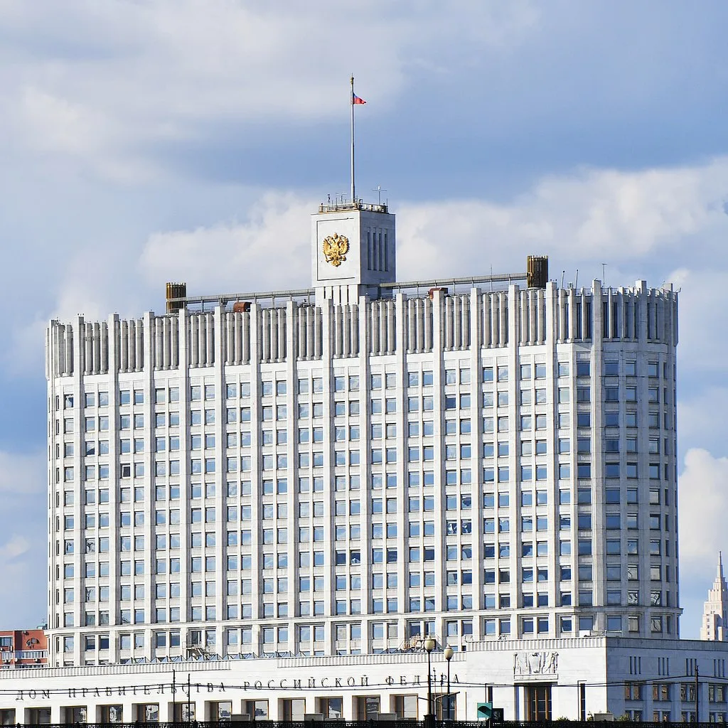 Антон Алиханов выступил с докладом «О ситуации в ЛПК» на заседании правительственной комиссии