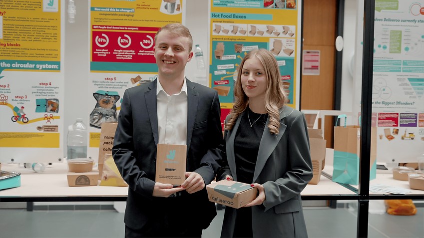 Deliveroo запускает более экологичную упаковку для доставки еды